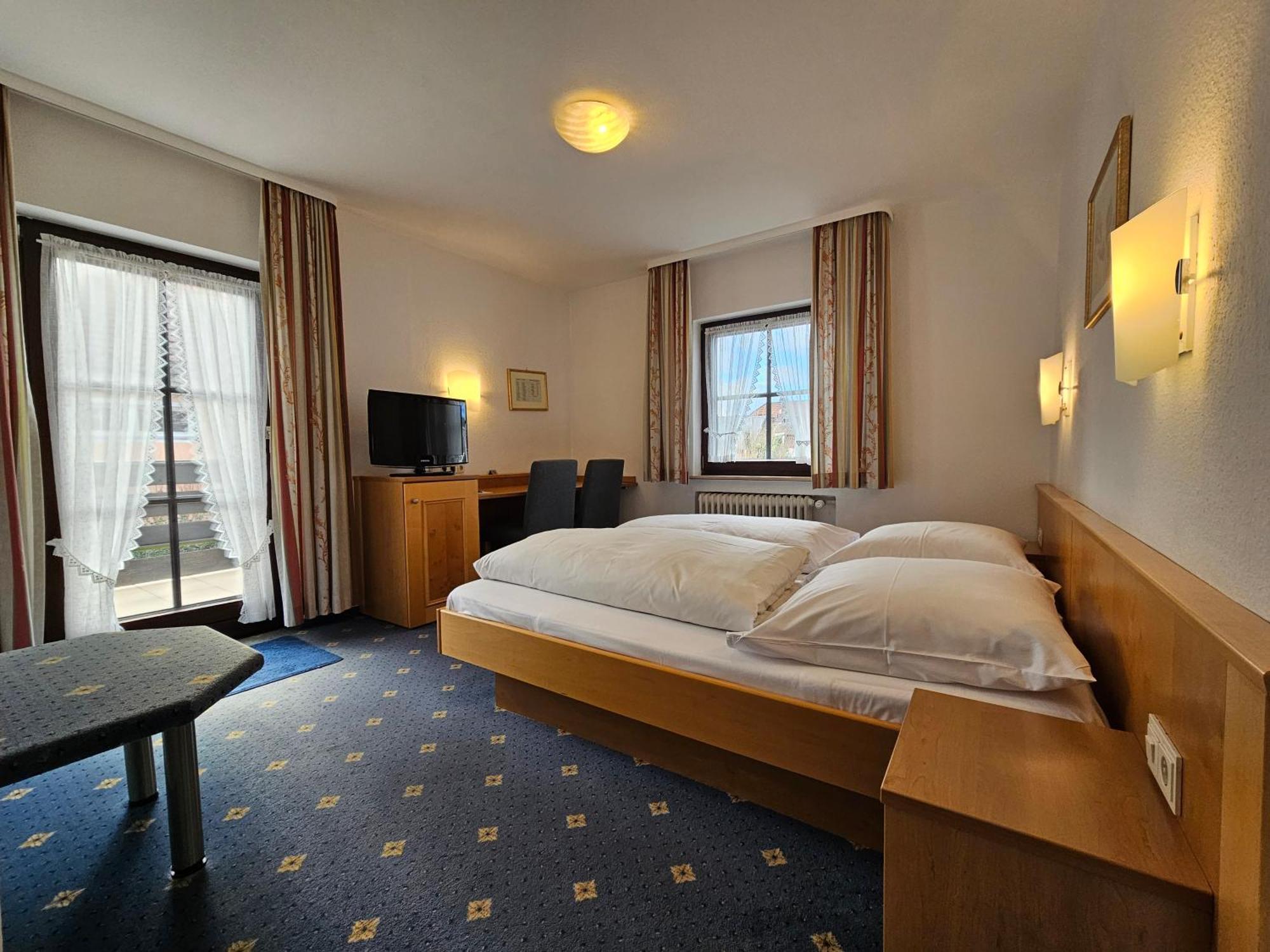 Arrivel Am Bergson - Bisher Hotel Neuner Мюнхен Екстер'єр фото