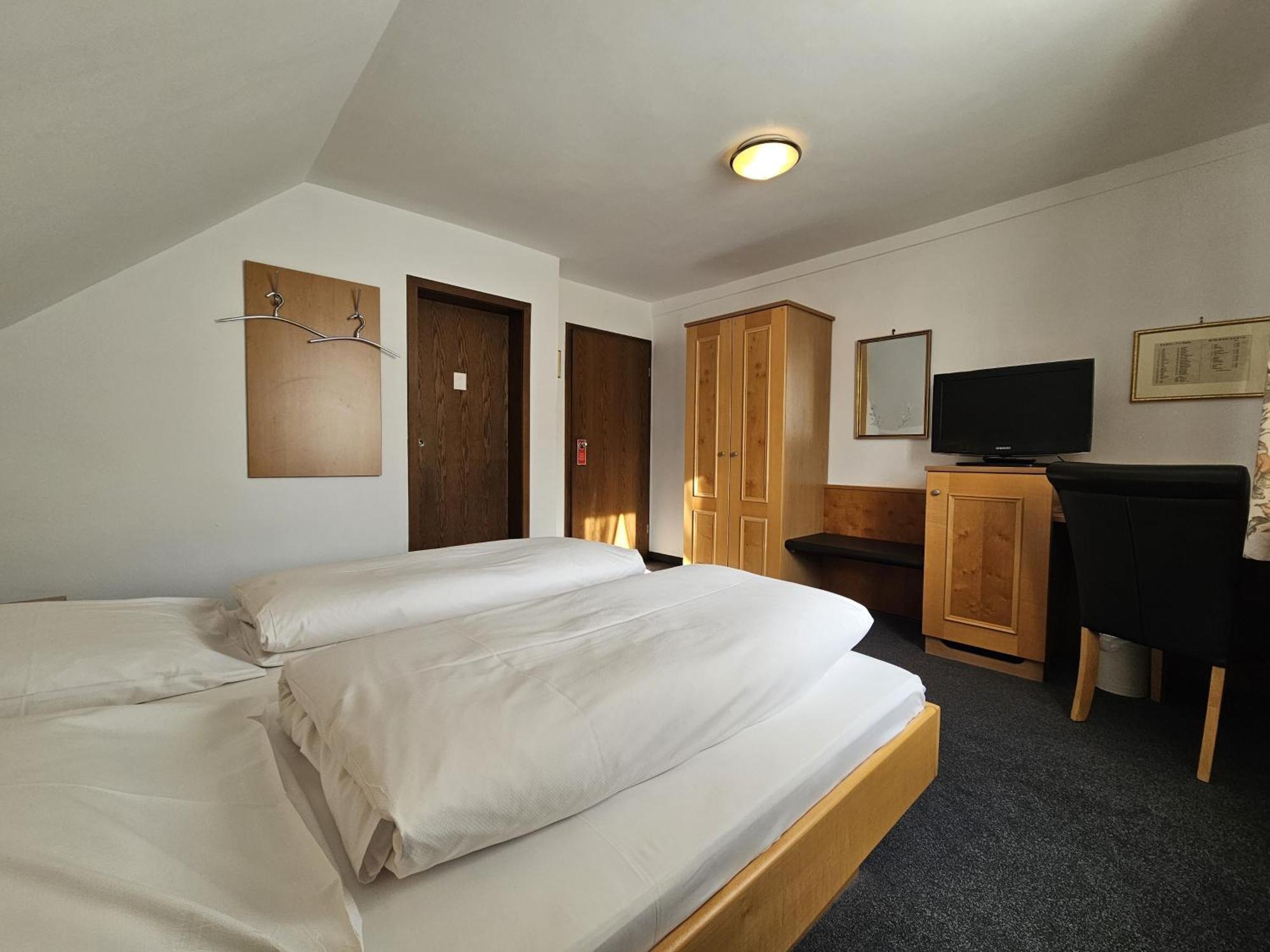 Arrivel Am Bergson - Bisher Hotel Neuner Мюнхен Екстер'єр фото