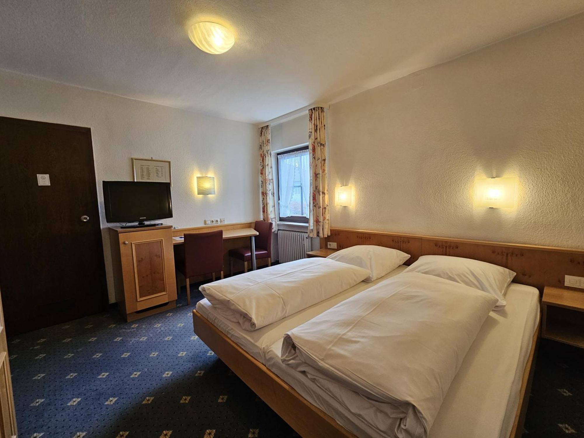 Arrivel Am Bergson - Bisher Hotel Neuner Мюнхен Екстер'єр фото