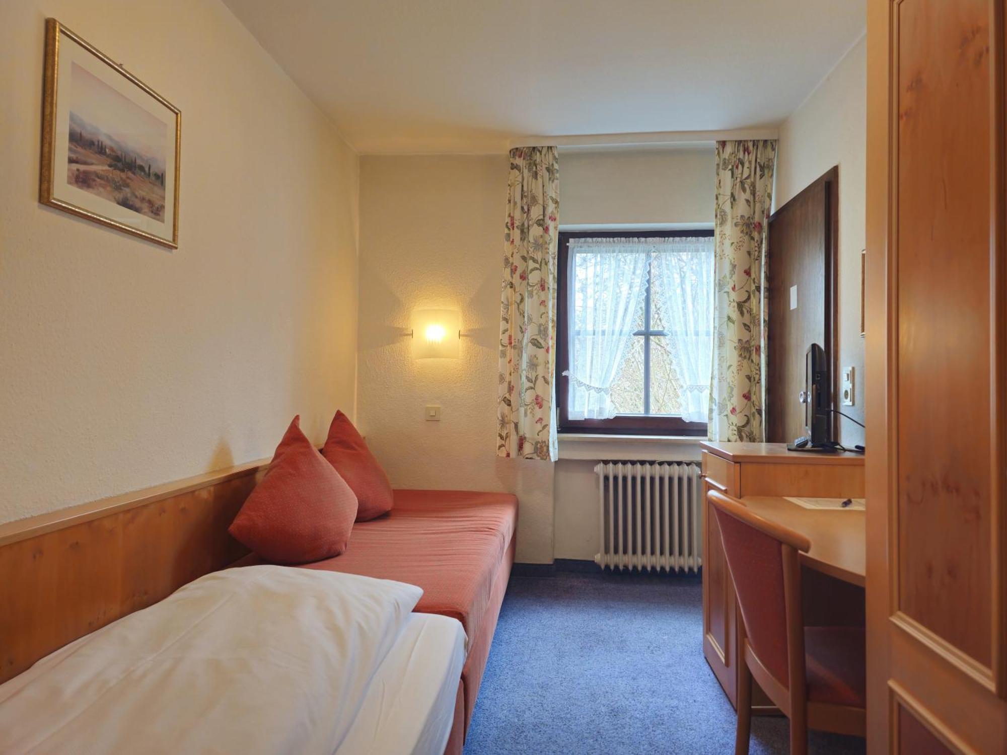 Arrivel Am Bergson - Bisher Hotel Neuner Мюнхен Екстер'єр фото