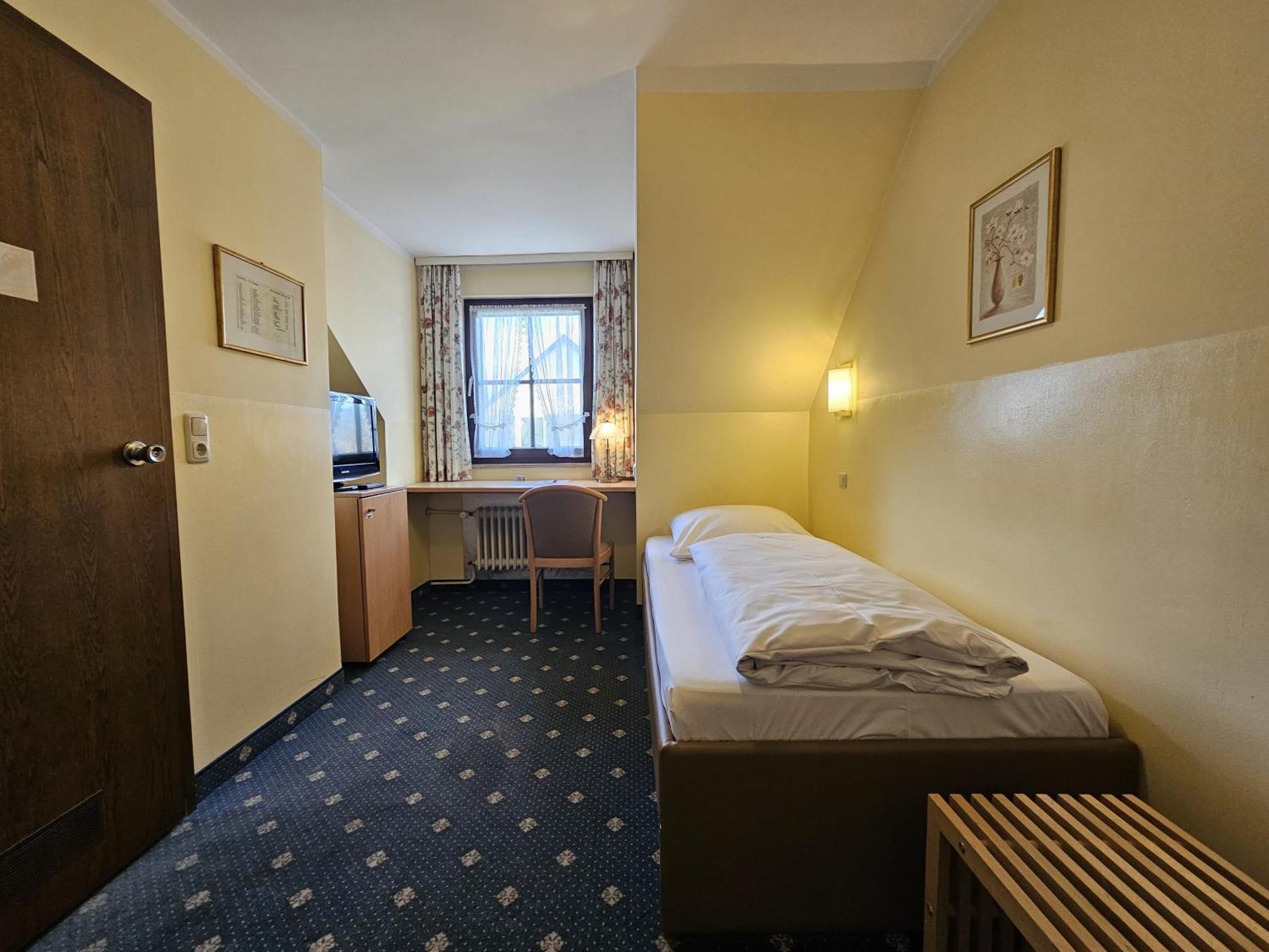 Arrivel Am Bergson - Bisher Hotel Neuner Мюнхен Екстер'єр фото